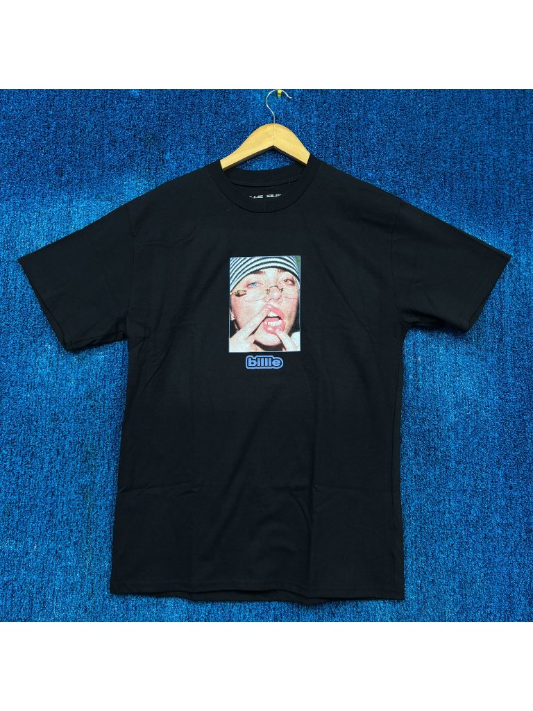 Billie Eilish Billie Graphic TShirt Size Medium